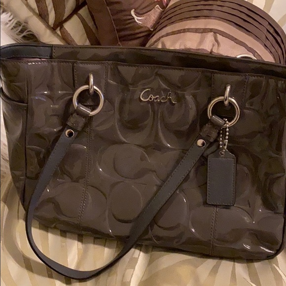 COACH - Picture 2 of 3